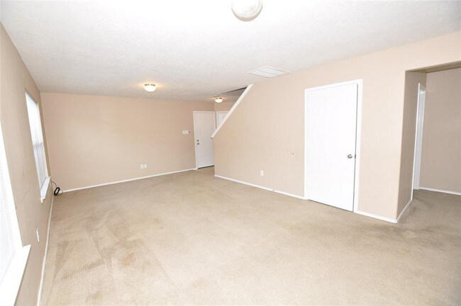 Building Photo - 9106 Serena Ln