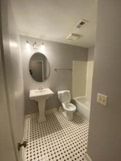 Building Photo - 2035 Dixie Belle Dr