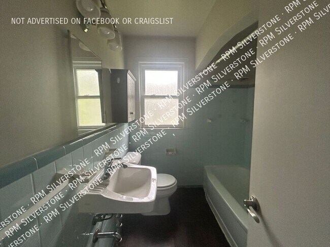 Building Photo - 23511 Majestic-