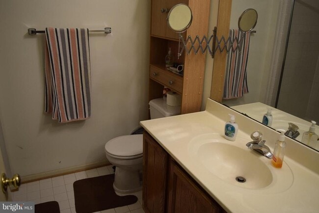 Building Photo - 7917 Brightwind Ct