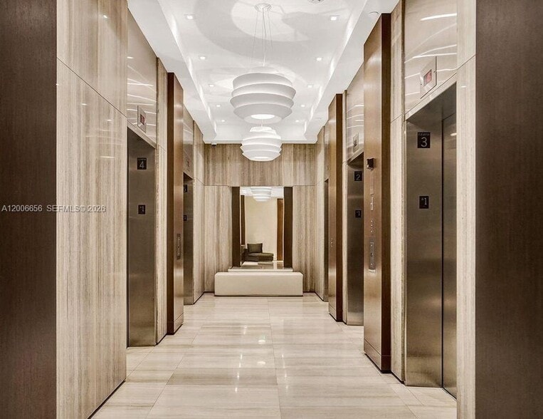 Building Photo - 1330 West Ave