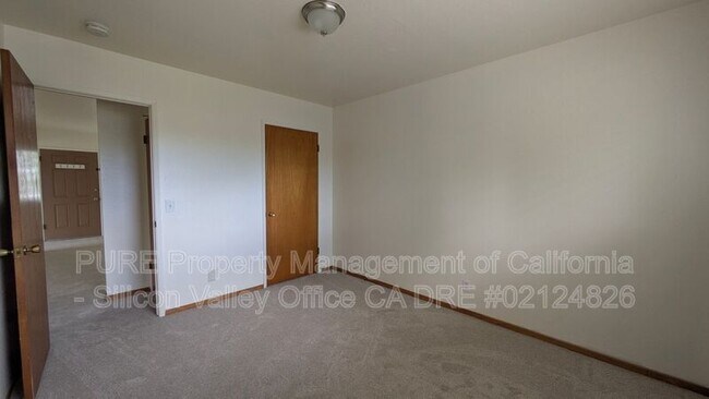 Building Photo - 508 Caledonia St