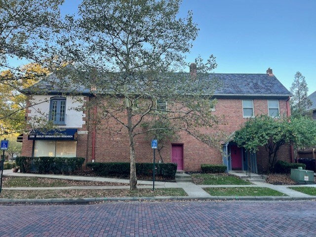 Building Photo - 2352 E Main St