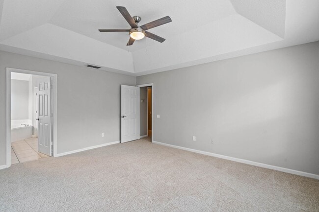 Building Photo - HUNTINGTON POINTE - 4 bd • 2.5 ba • 2,142 ft² (Lake Mary)