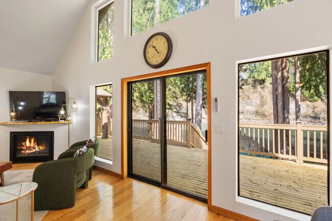 Building Photo - 18301 115th St NE