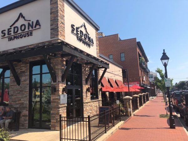 Building Photo - 601 Pitt St