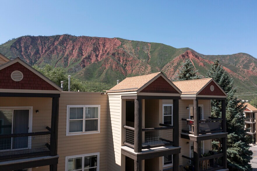 Building Photo - 4203 Sunset Ridge Ct