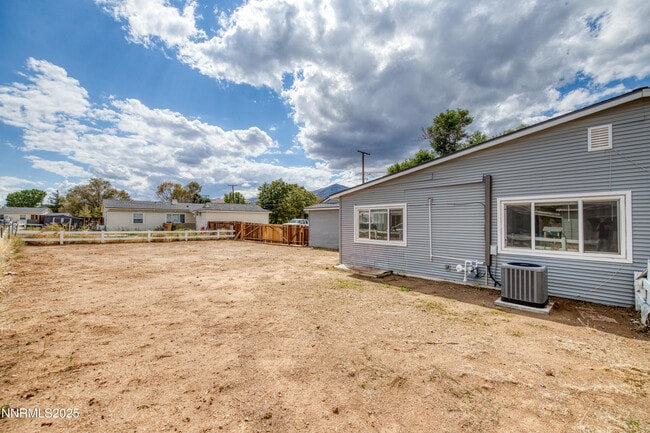 Building Photo - 12100 Himalaya St