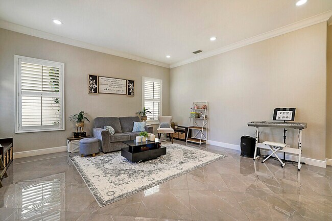 Building Photo - 7167 Ivy Crossing Ln