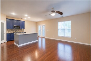 Building Photo - 146 Chapel Lake S