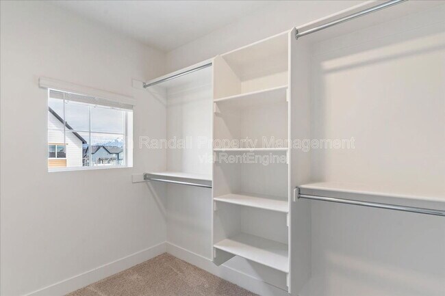 Building Photo - 3669 S 4625 W