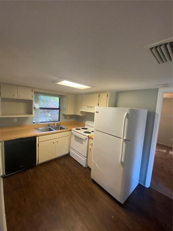 Building Photo - 5223 Peach Ave