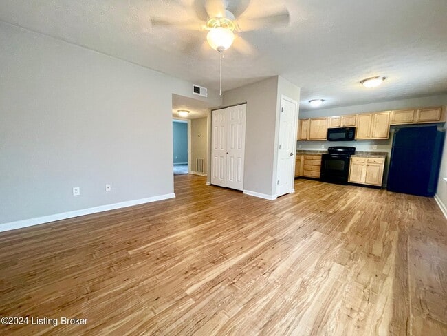 Building Photo - 6800 Crawford Crossing Pl