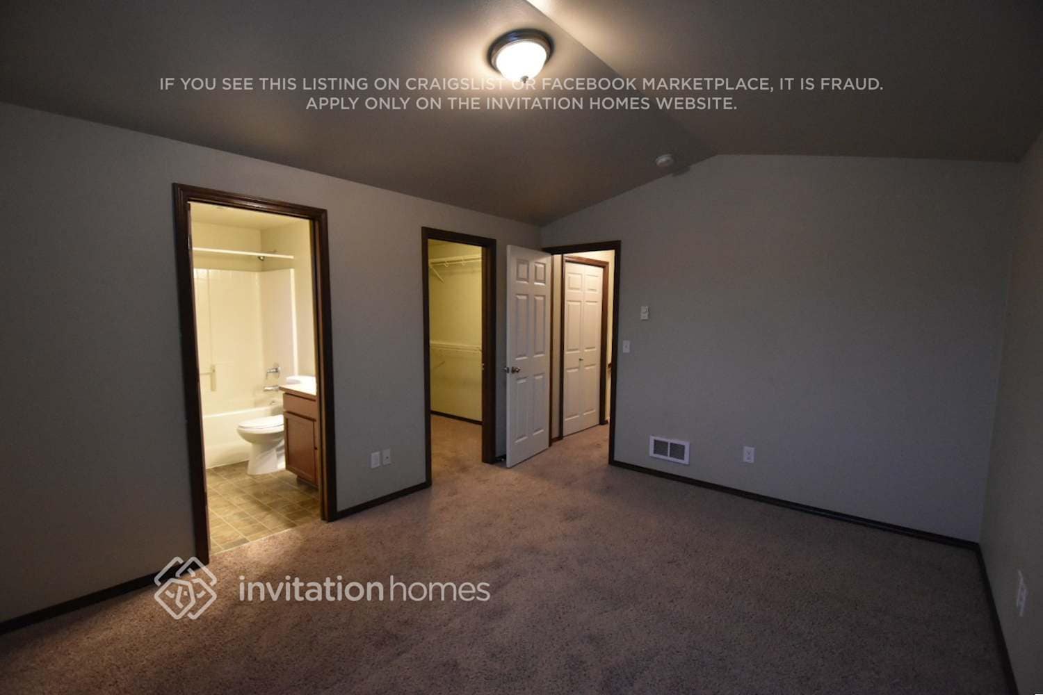 Building Photo - 14548 46th Dr NE