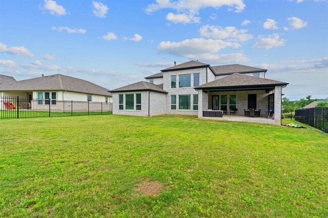 Building Photo - 309 Pear Tree Ln