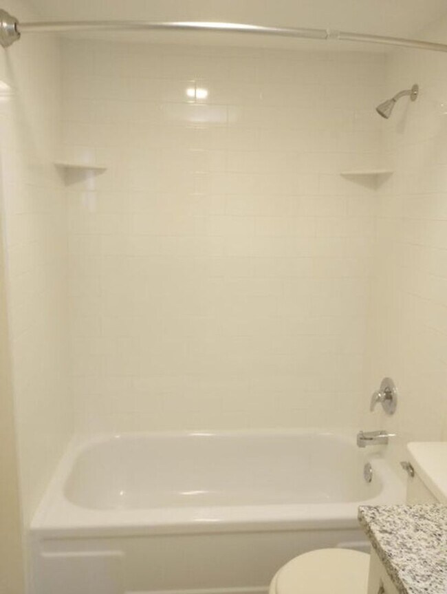 Building Photo - Rental in Stuart