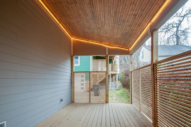 Building Photo - 3107 Mc Combs Ave