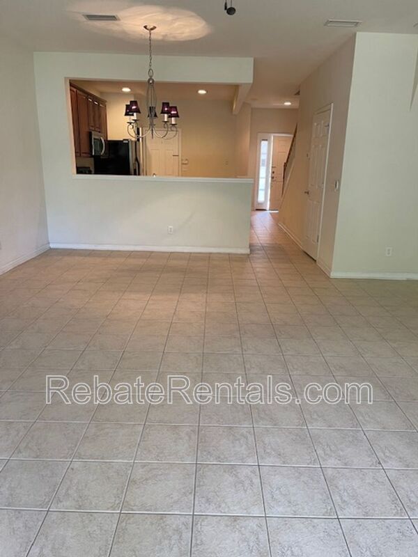 Building Photo - 13475 Stone Pond Dr