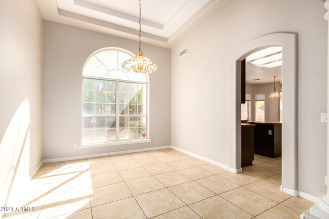 Building Photo - 4551 E Desert Trumpet Rd