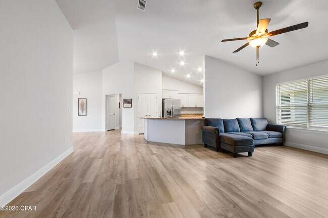 Building Photo - 11528 Poston Rd