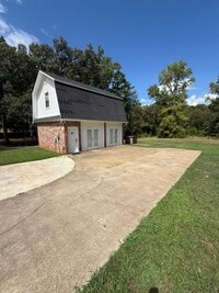 Building Photo - 3425 FM555