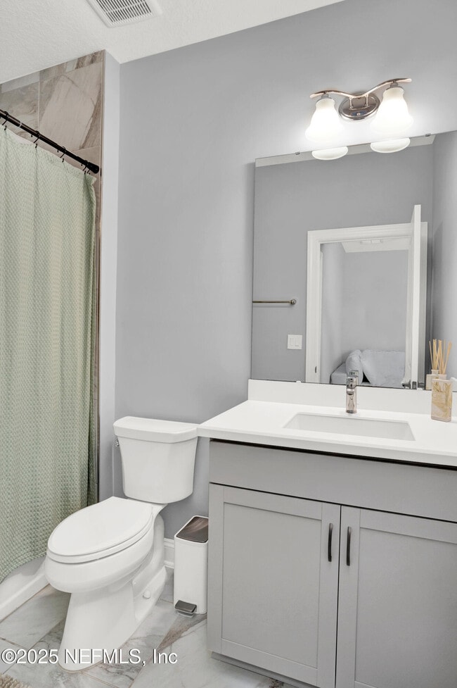 Building Photo - 176 Settler's Landing Dr