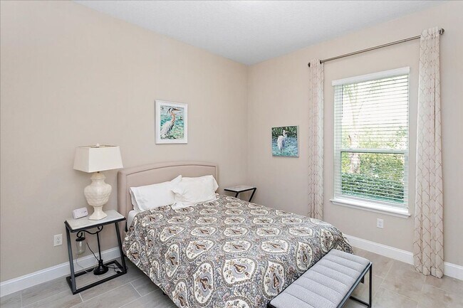 Building Photo - Lease in the highly desirable Palencia Com...