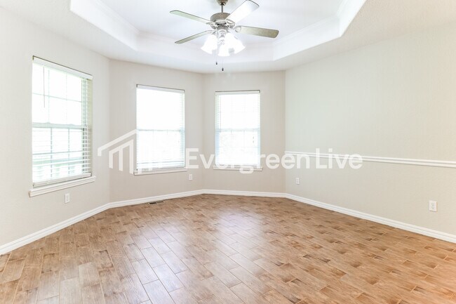 Building Photo - 9 Ormskirk Ln