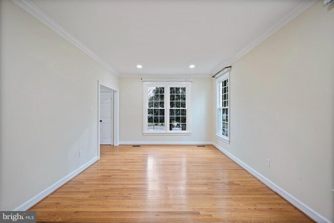 Building Photo - 1324 Pleasant Meadow Rd