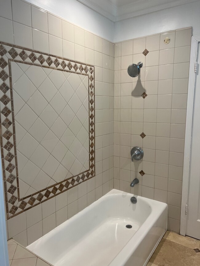 Building Photo - 1744 Stanton Ave