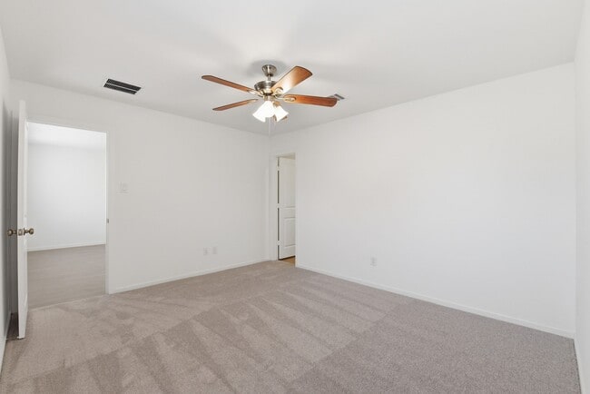 Building Photo - 6418 Geyser Starish Dr