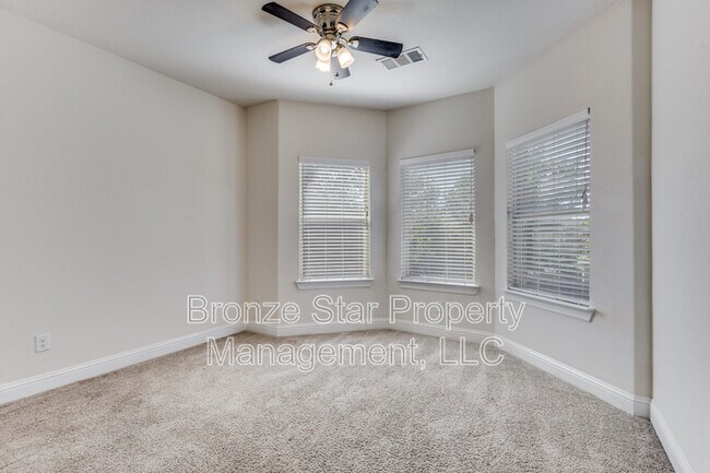 Building Photo - 217 Gilpin Ln