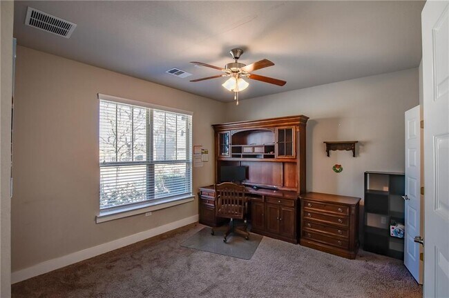 Building Photo - 9707 McKnight Lp