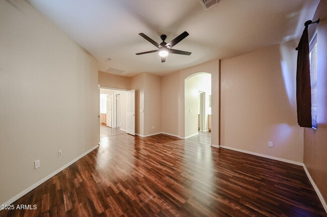 Building Photo - 7335 W Desert Mirage Dr