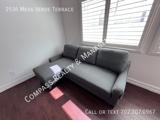 Building Photo - 2536 Mesa Verde Terrace