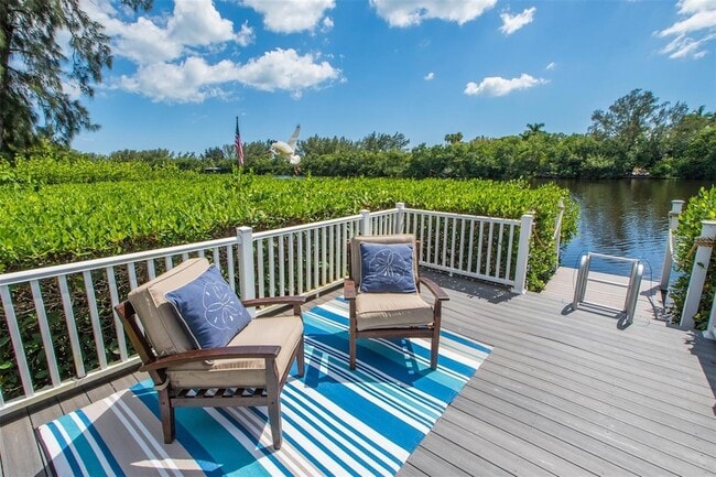 Building Photo - 8302 Midnight Pass Rd