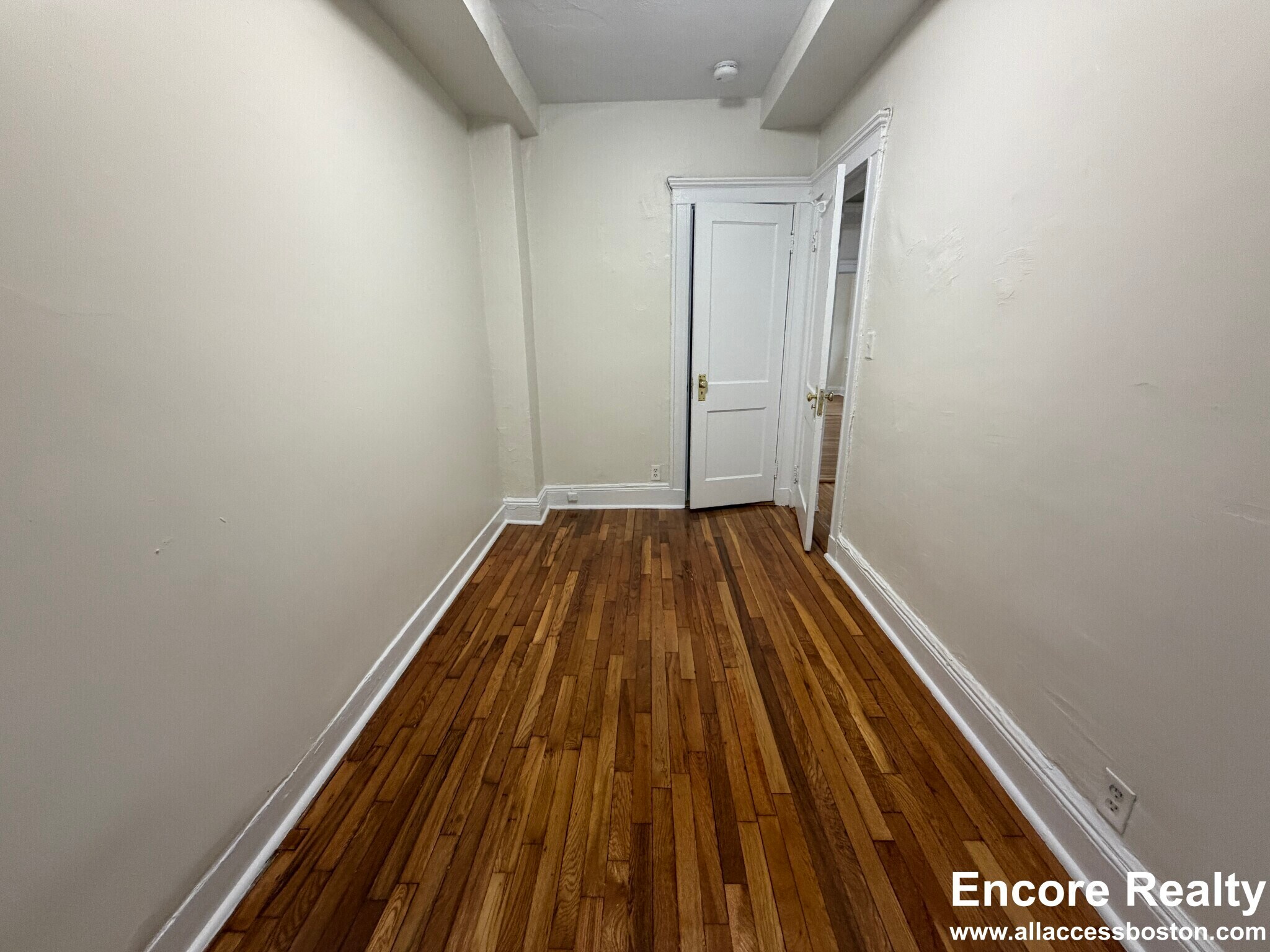 Building Photo - 109 Brainerd Rd