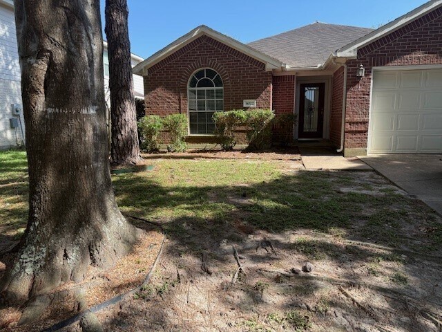 Building Photo - 6022 Mettler Ln