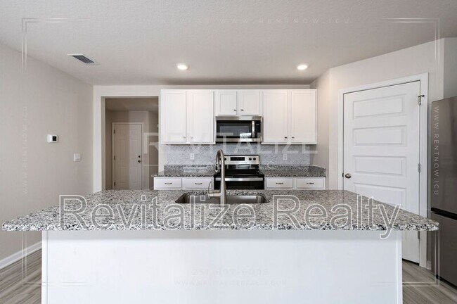 Building Photo - 22360 Aleutian Ave