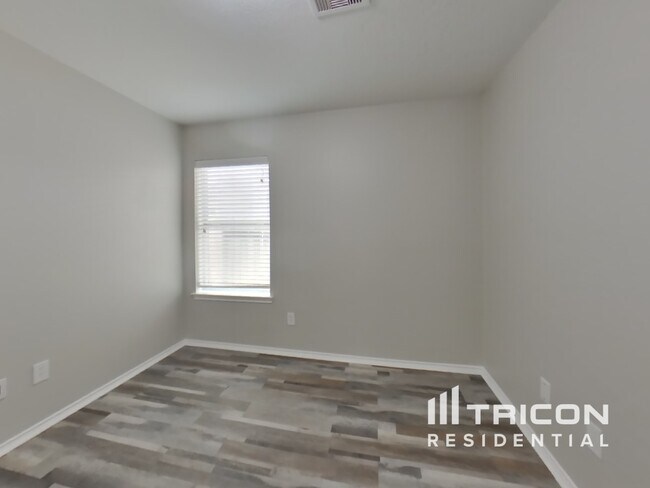 Building Photo - 4538 Newhope Terrace Ln