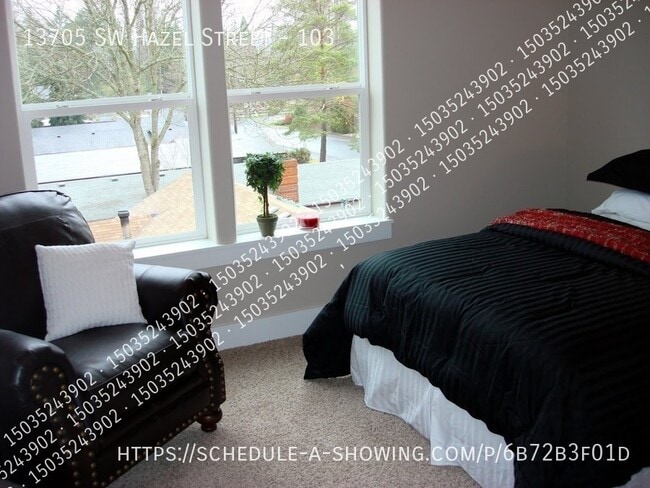 Building Photo - 13705 SW Hazel St