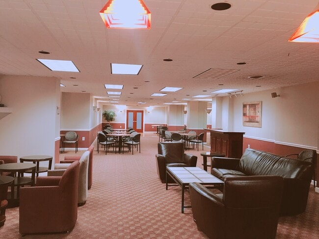 Building Photo - 5500 Holmes Run Pkwy