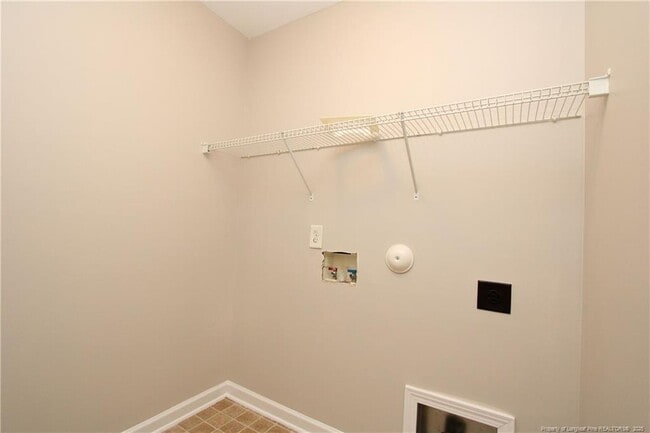 Building Photo - 602 Prairie Meadows Court