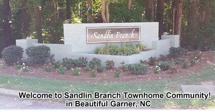 Building Photo - Walk in Shower! Single Level, 2 BR, 2 FULL Bath Townhome $1325/mo. Garner, NC !