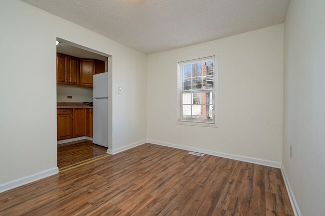 Building Photo - 2 bed/1 bath site built home