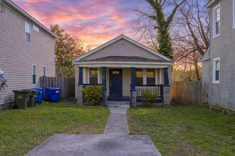 Building Photo - 720 Forbes St