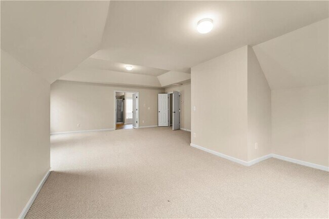 Building Photo - 5351 Heyward Pl SW