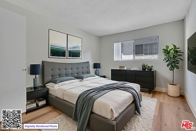 Building Photo - 1110 S Oakhurst Dr