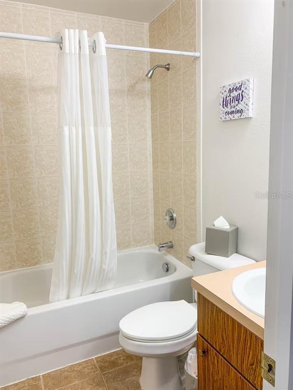 Building Photo - 1139 S Beach Cir