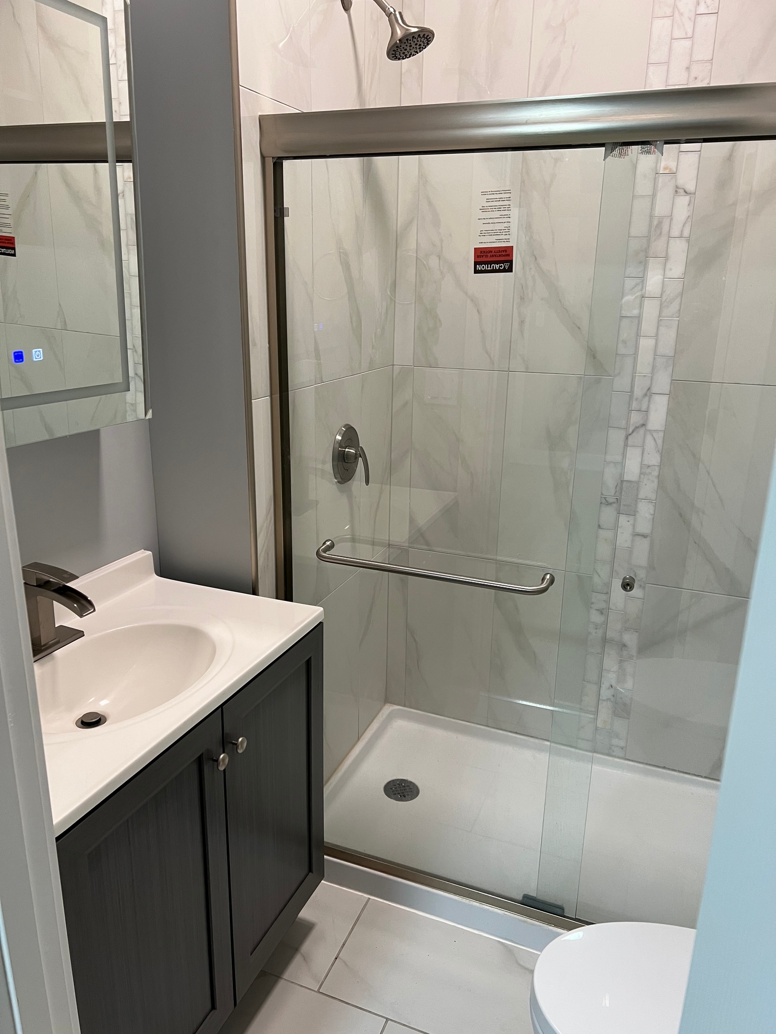 Bathroom - 3001 W 41st St